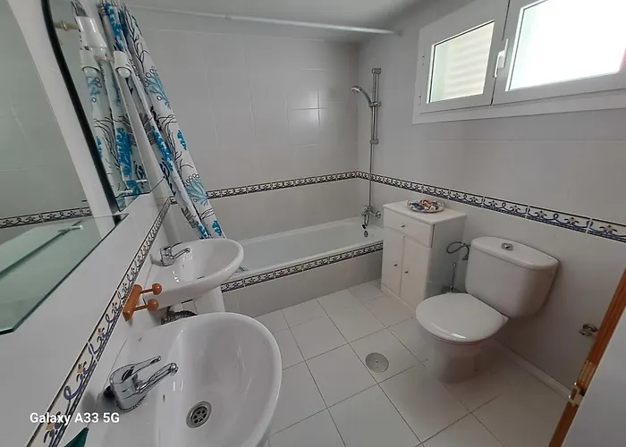 Coqueto En Coronas Apartamento